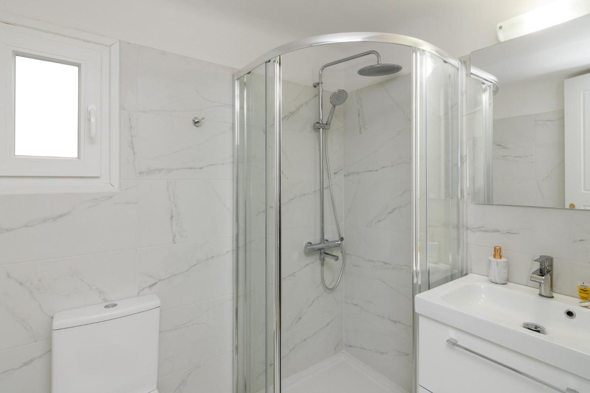 Apartamento Great House W/ Private Parking Atenas Exterior foto