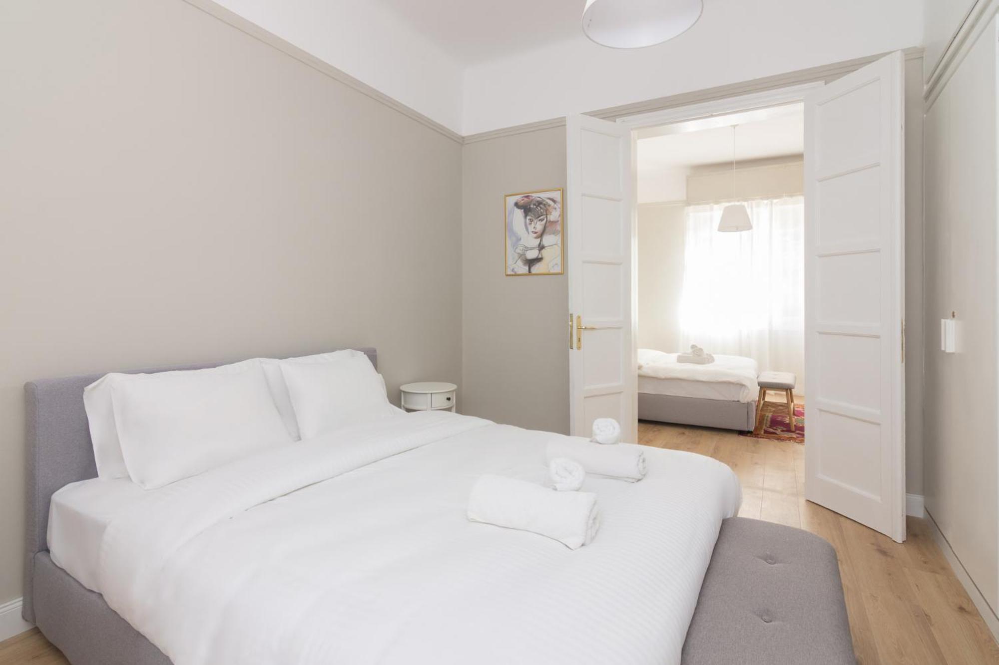 Apartamento Great House W/ Private Parking Atenas Exterior foto